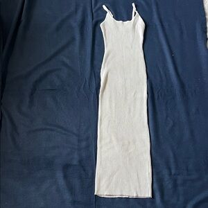 Elegant White Ribbed Maxi Dress